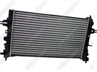 Радиатор охлаждения Opel Astra H 1,6/1.8 2004-2010 / Zafira B 1.6/1.8 2005-  AT XER