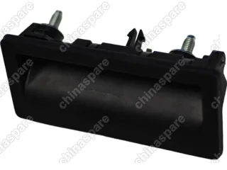 Кнопка замка двери багажника Volkswagen Tiguan 2007-2011 / Golf V 2004-2009