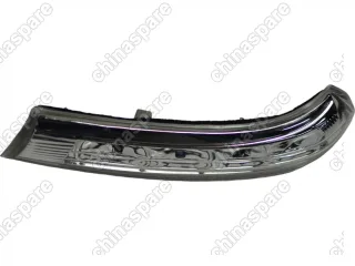 Повторитель поворота в зеркало Hyundai Santa Fe 06-12, Veracruz 07-12 правый