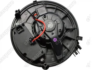 Мотор отопителя Skoda Octavia / Audi А7 13- / Golf VII (уценка)