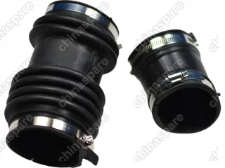 Патрубок воздушный Infiniti FX35,FX45,QX70 S50 VQ35DE