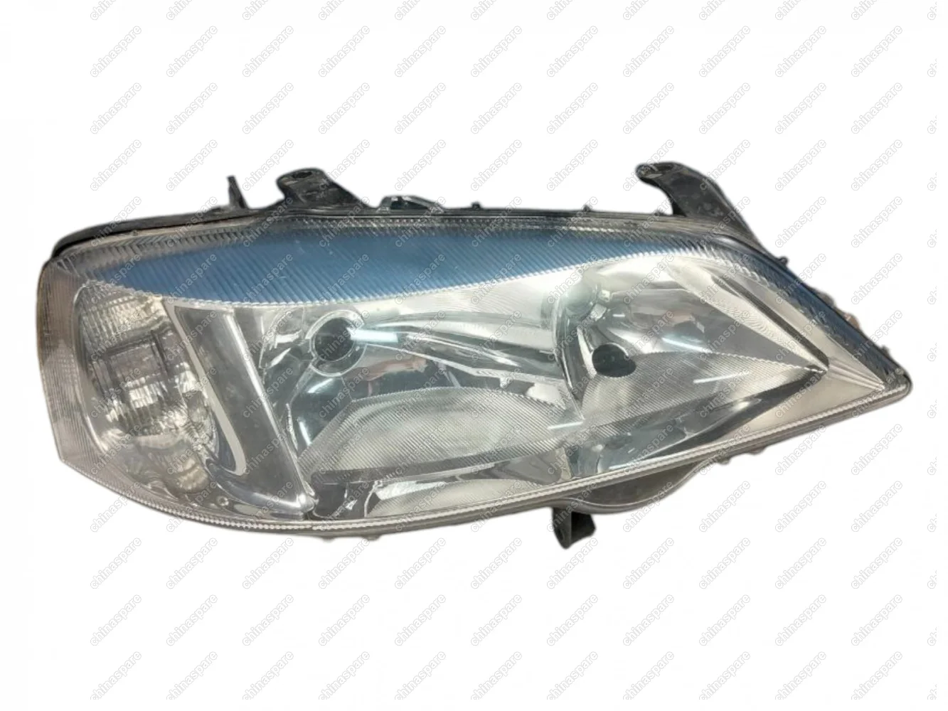 Фара головного света правая Opel Astra G (уценка)