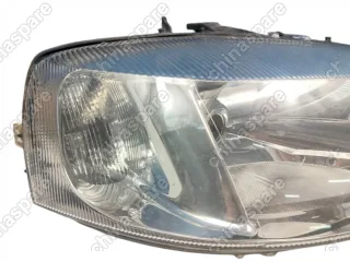 Фара головного света правая Opel Astra G (уценка)