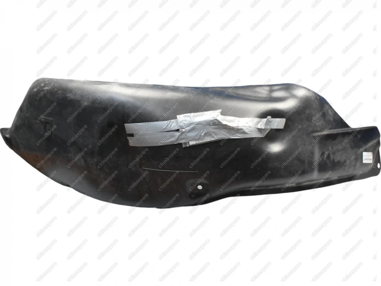 Подкрылок задний правый Mitsubishi Pajero Sport 2017-