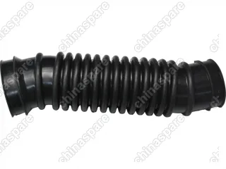 Патрубок воздушный Mitusbishi Delica P05V, P15V, P15W, P25V, P45V / L300 P05V, P05W, P15V, P15W 4D56