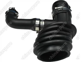 Патрубок воздушный Ford Focus II 2009 1,6 TDCi