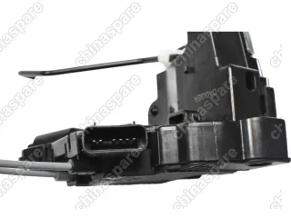 Замое двери Hyundai Solaris 2017- FL