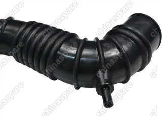 Патрубок воздушный Mitsubishi Pajero 83-91 4D56