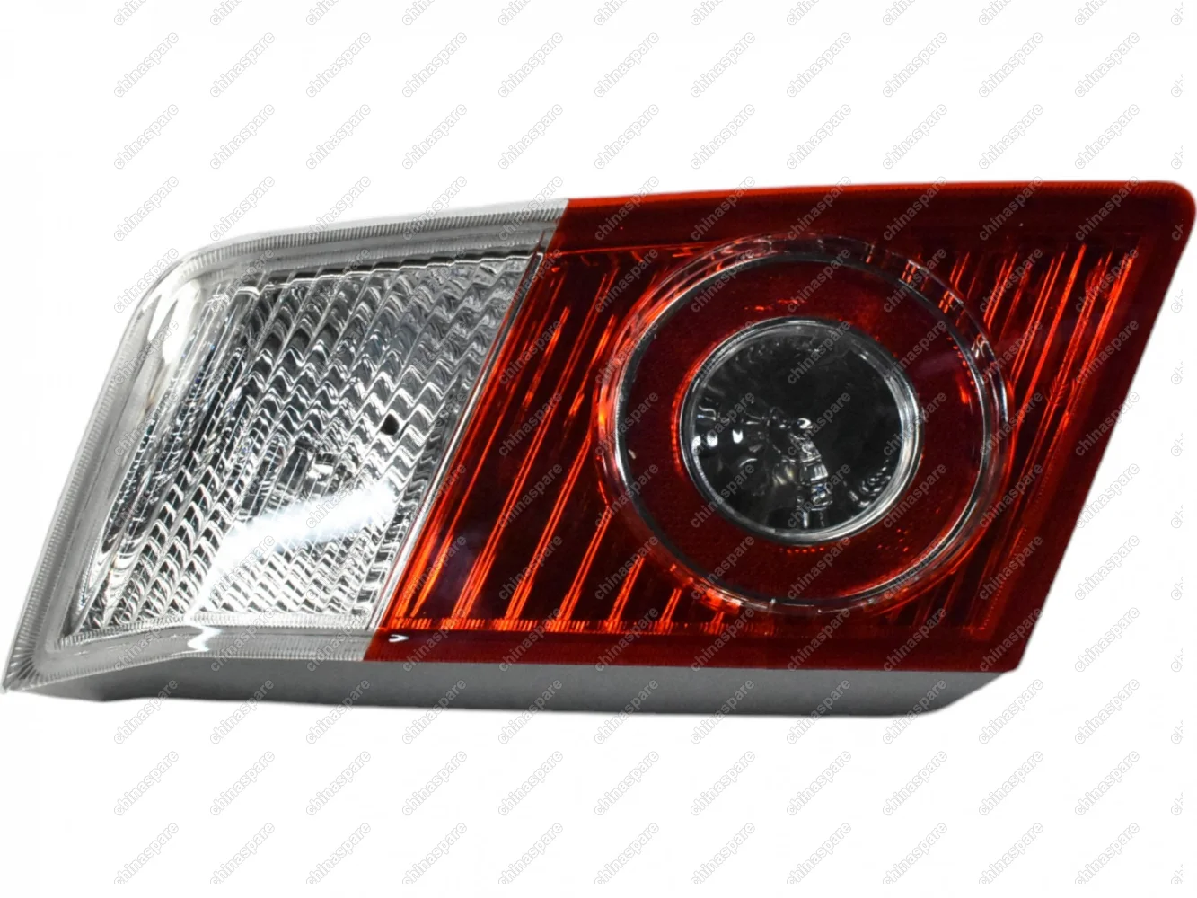 Фонарь задний левый на багажник ( LAX4133100 уценка) Lifan Breez