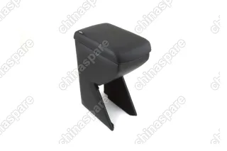 REST789015 Автоподлокотник RESTIN для LADA Vesta V1, 2015-, черный, экокожа