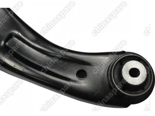 Рычаг передней подвески правый Geely Tugella