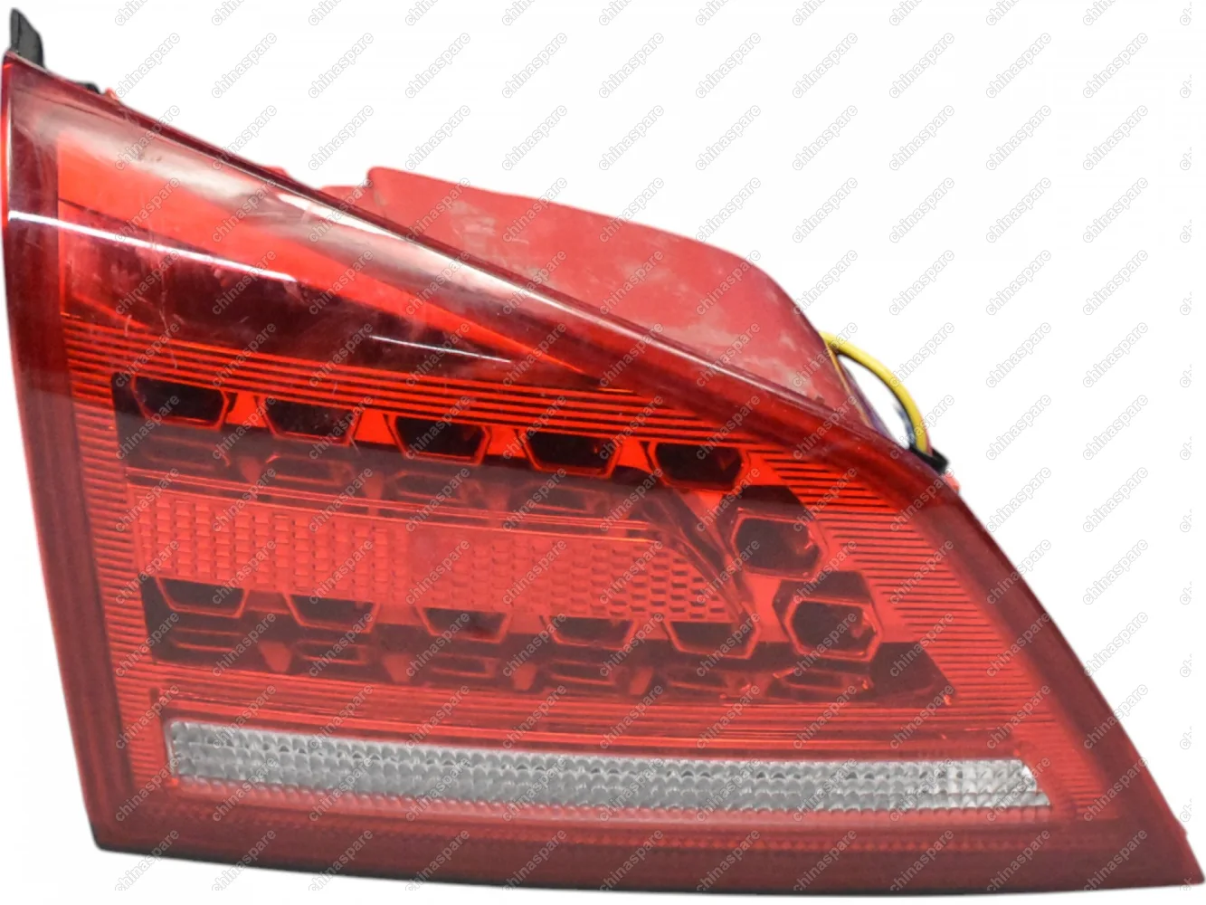 Фонарь задний левый (на крышке багажника) JAC S5 (уценка)