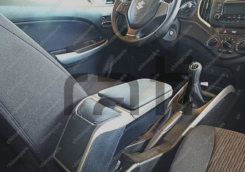 V00912 Подлокотник ARMSTER 2 BLACK SUZUKI BALENO 2016-