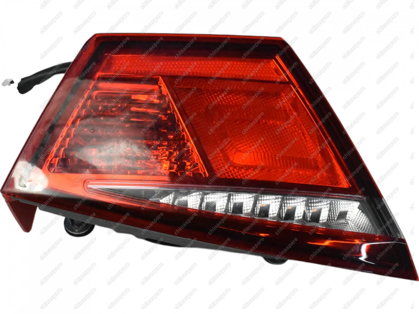 Фонарь задний левый Lifan Solano II (на крышке багажника) (уценка)