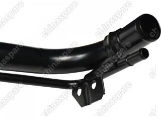 Горловина топливного бака Nissan Primera P10