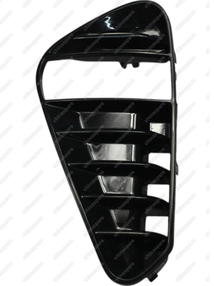 Накладка противотуманной фары передняя левая Geely Coolray