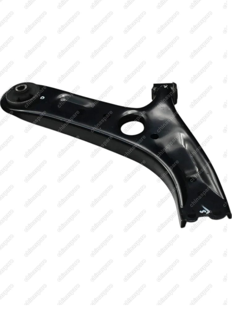 Рычаг передней подвески правый Changan CS55