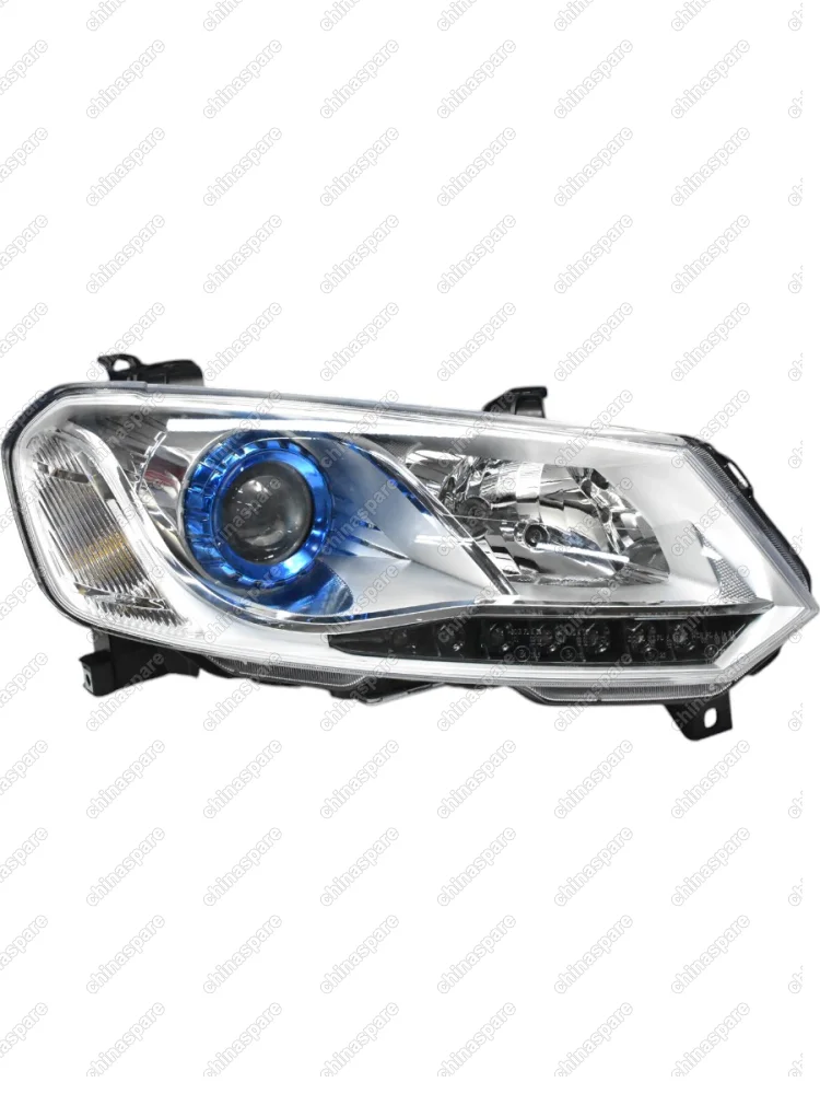 Фара головного света правая (ободок синий) Zotye T600