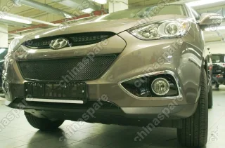 0125031015B Сетка на бампер внешняя для HYUNDAI ix35 2010->, 2 шт., черн., 15 мм