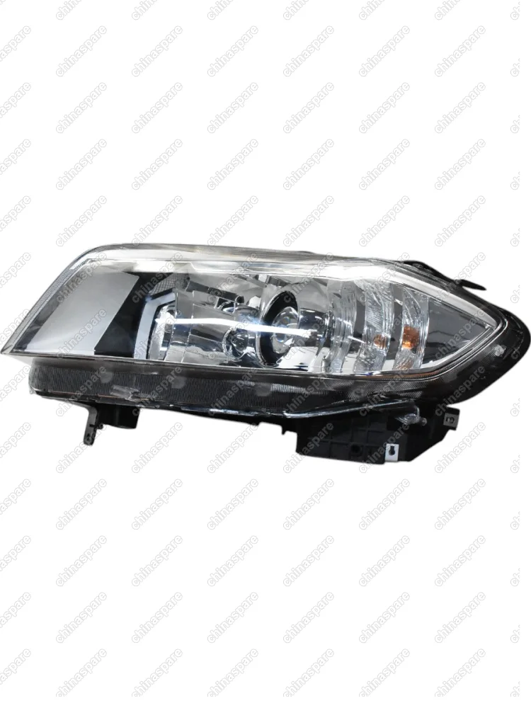 Фара головного света левая Haval H6 (уценка)