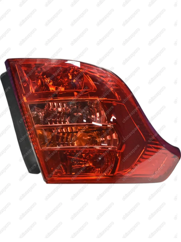 Фонарь задний левый FAW Besturn B50 (уценка)