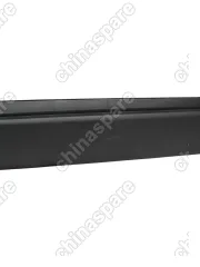 Накладка декоративная двери передней нижняя правая Haval H6