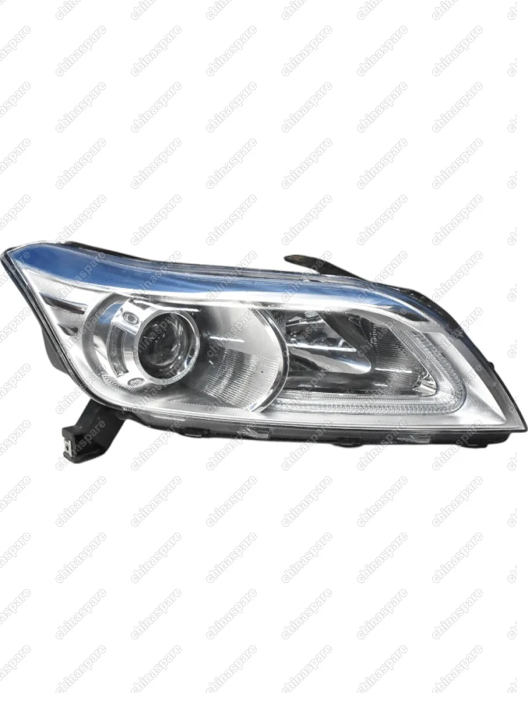 Фара головного света правая Lifan X60 (уценка)