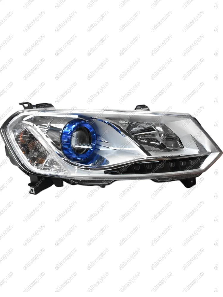 Фара головного света правая в сборе Zotye T600