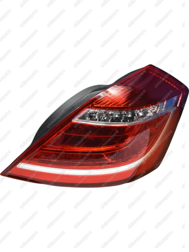 Фонарь задний правый Geely Emgrand 7 (уценка)