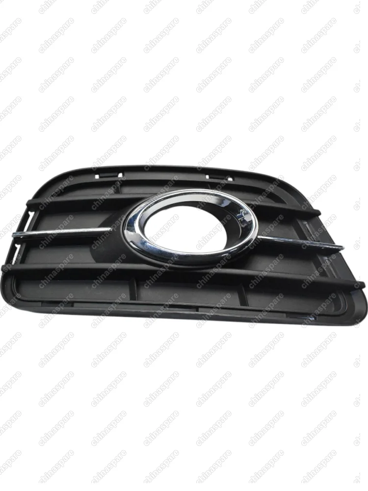 Решетка ПТФ правая (с хромом) Zotye T600 (уценка)