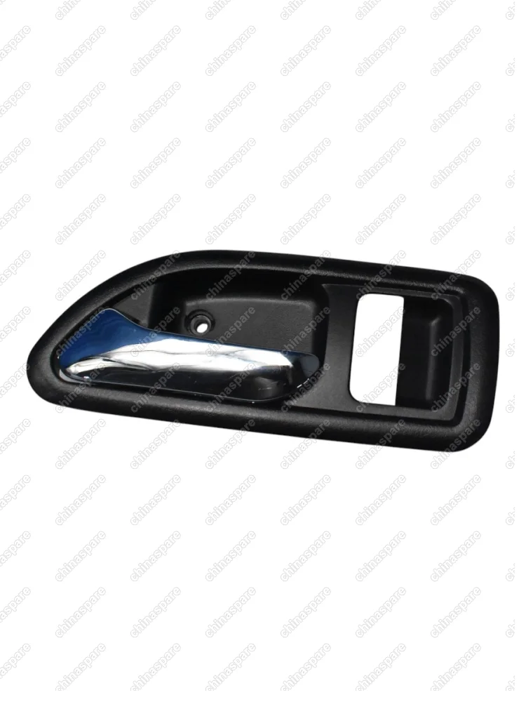 Ручка двери внутренняя левая (черная, хром) (в сборе) Great Wall Hover (уценка)