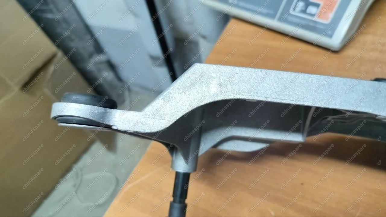 Трапеция стеклоочистителей Volkswagen Touareg / Cayenne (уценка)