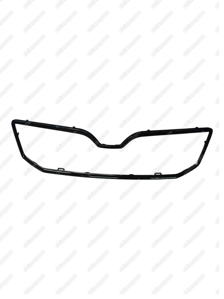 Молдинг решетки радиатора  Шкода Октавия А7 2013-2017, Skoda Octavia A7 молдинг решетки радиатора SAT ST-SD27-093M-A0, oem 5E0853761AF9R