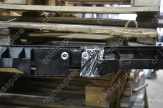 Рамка радиатора Geely Atlas (уценка)