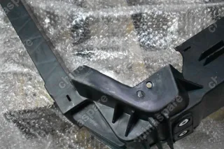 Рамка радиатора Geely Atlas (уценка)