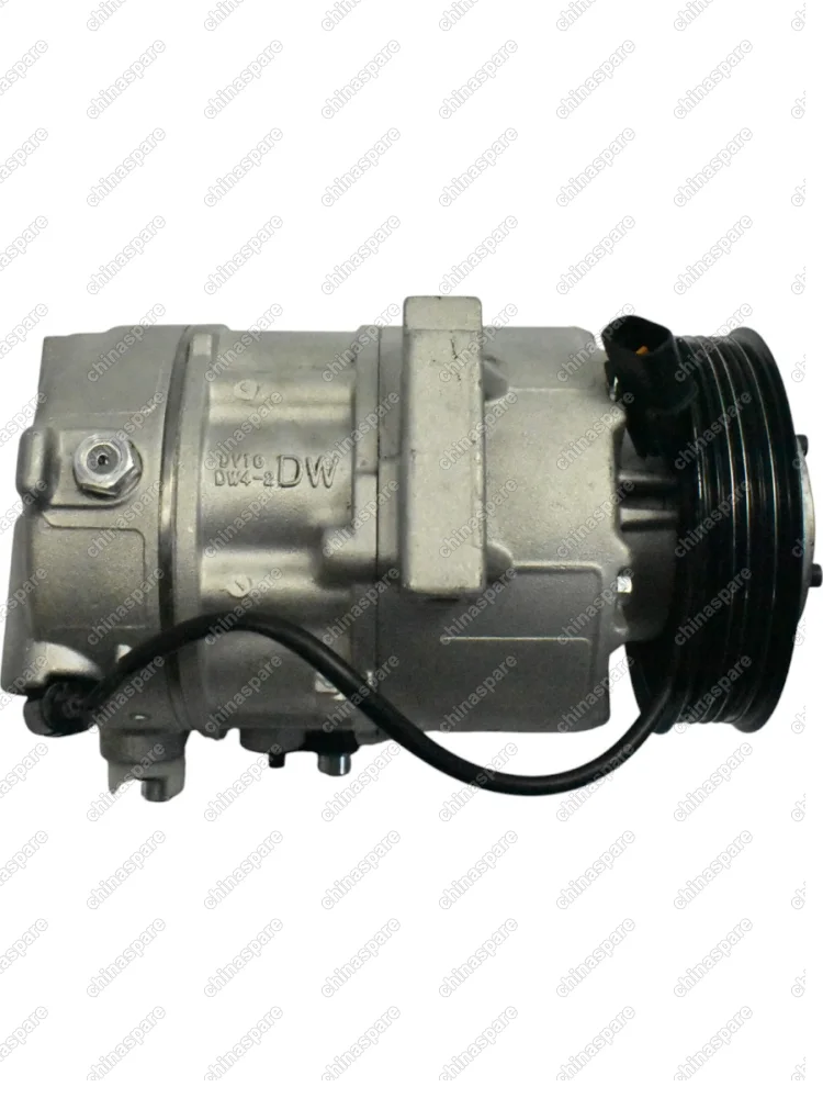 Компрессор кондиционера Hyundai i40 (уценка)