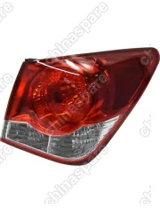 Фонарь задний Chevrolet Cruze 09-15 (Справа / 4D SED)