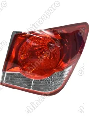 Фонарь задний Chevrolet Cruze 09-15 (Справа / 4D SED)