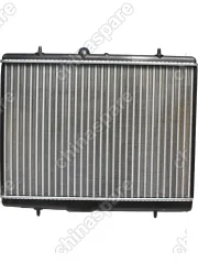 ST010034 Радиатор Citroen Berlingo 08-22 / C4 04- / C4 Picasso 07-14 / C5 01-17 / Peugeot 308 07-19 / Citroen