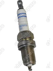 Свеча зажигания Bosch 0242235666