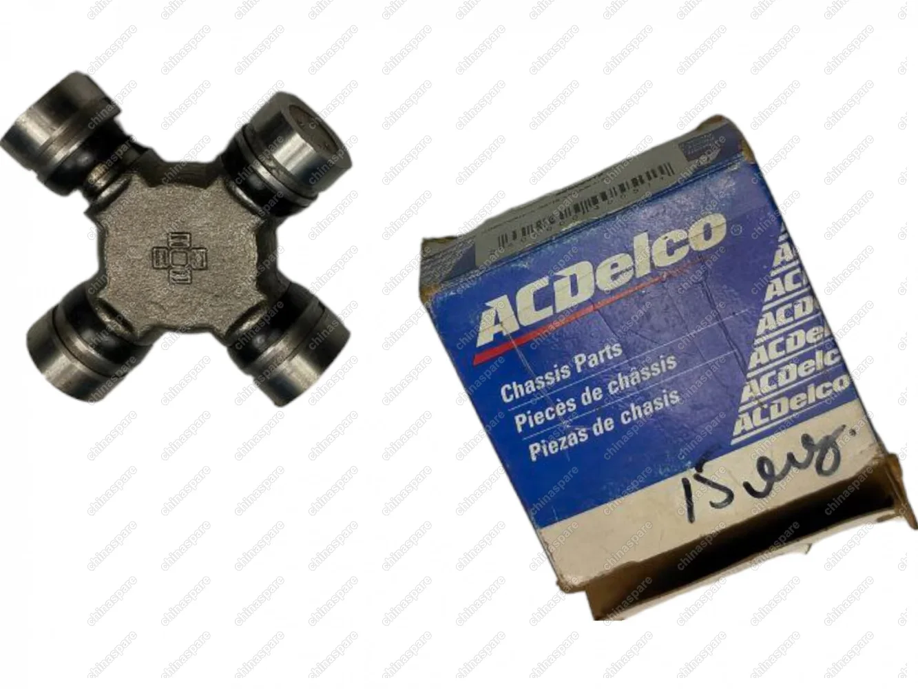 89029312 Крестовина вала карданного ACDELCO