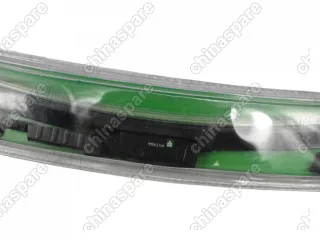 Щетка бескаркасная Pilenga 575 мм