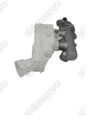 Цилиндр тормозной главный в сборе с бачком Luxgen 7 (уценка)