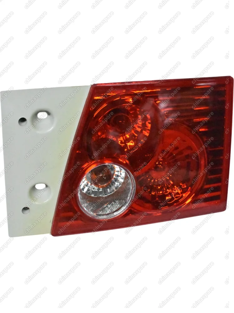Фонарь задний правый (внутренний) Chery Amulet (уценка)