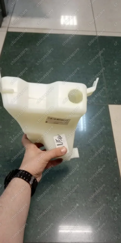 Бачок омывателя Brilliance M2