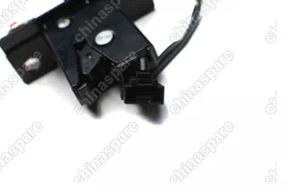 Замок багажника Brilliance M2