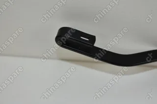 Рычаг стеклоочистителя правый Brilliance M1, M2