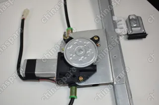 Стеклоподъёмник электрический передний правый в сборе Brilliance M2