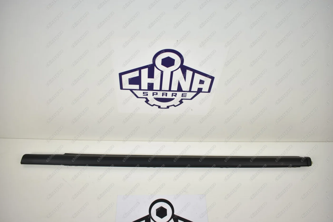 Уплотнитель стекла задней левой двери наружный (бархотка) Brilliance M2