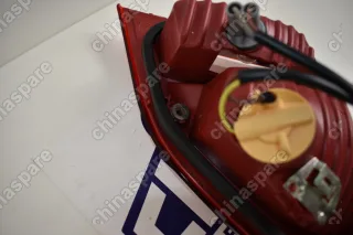 Фонарь задний правый (на крышке багажника) Brilliance M2